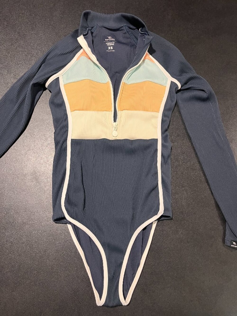 Rip Curl Long-Sleeve Zip One-Piece Swimsuit Size XS